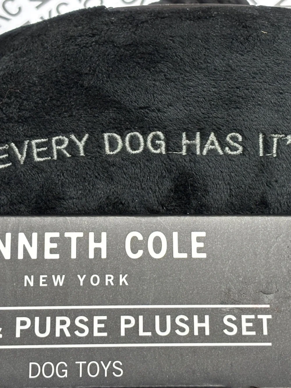 Kenneth Cole kenneth cole